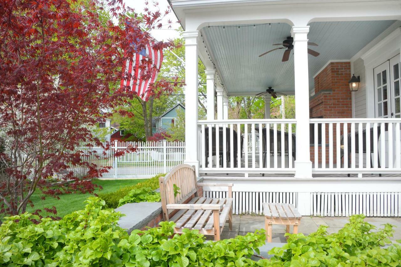 The Springwater Bed And Breakfast Saratoga Springs Bagian luar foto