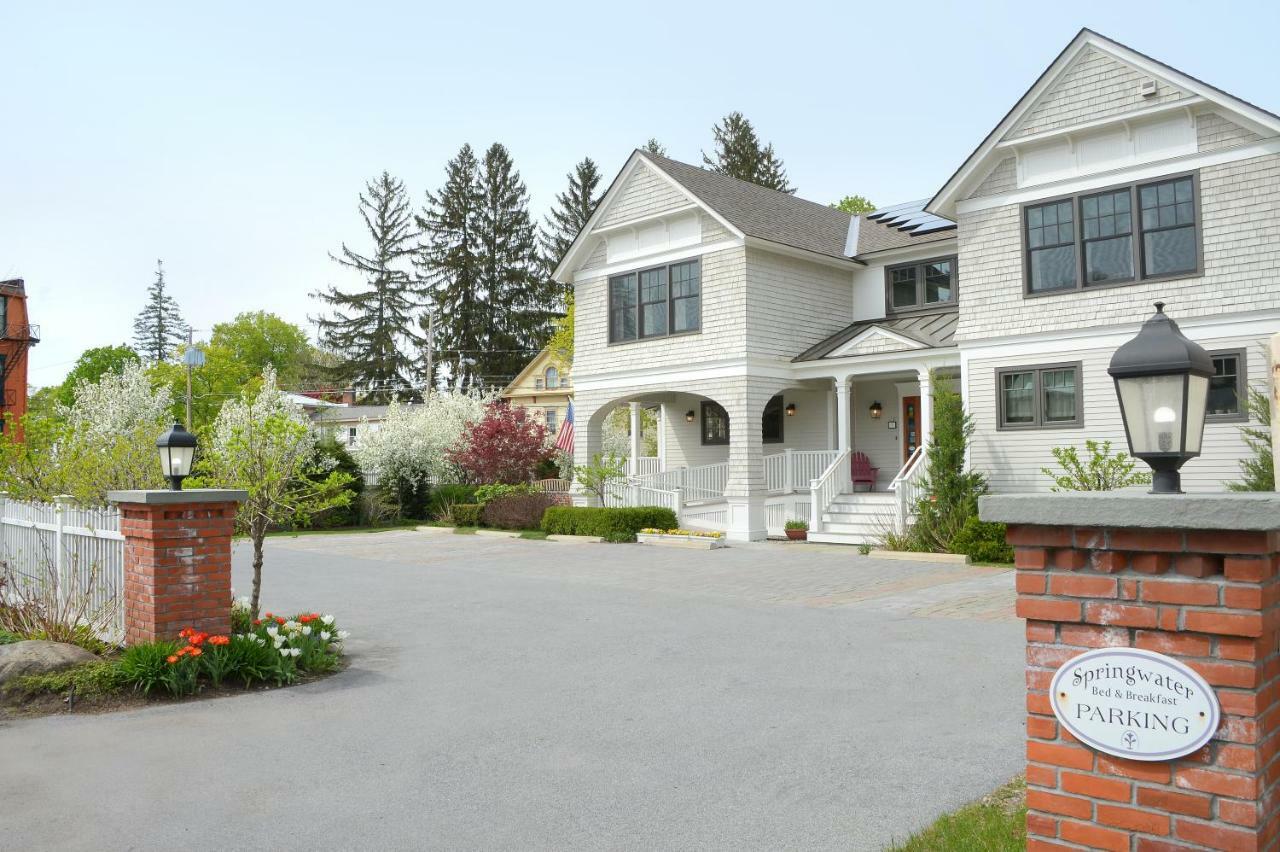 The Springwater Bed And Breakfast Saratoga Springs Bagian luar foto